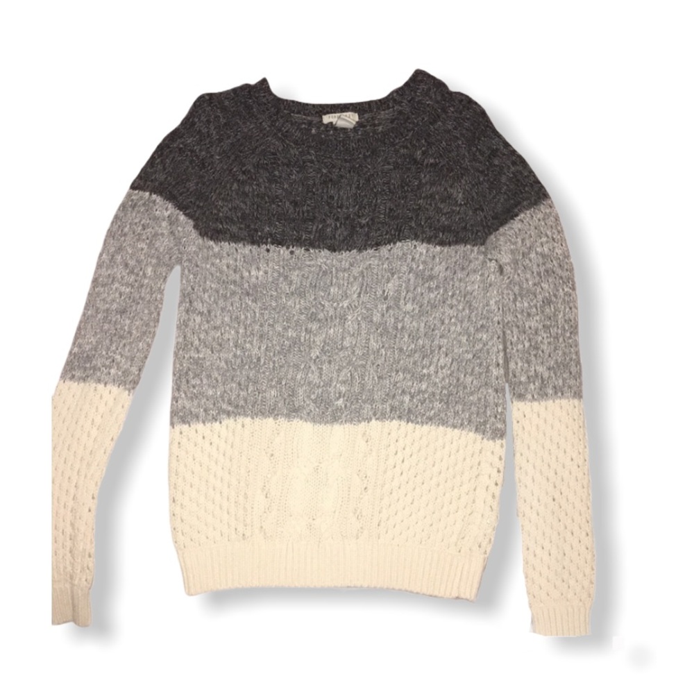 Sweater - Picture 1 of 5